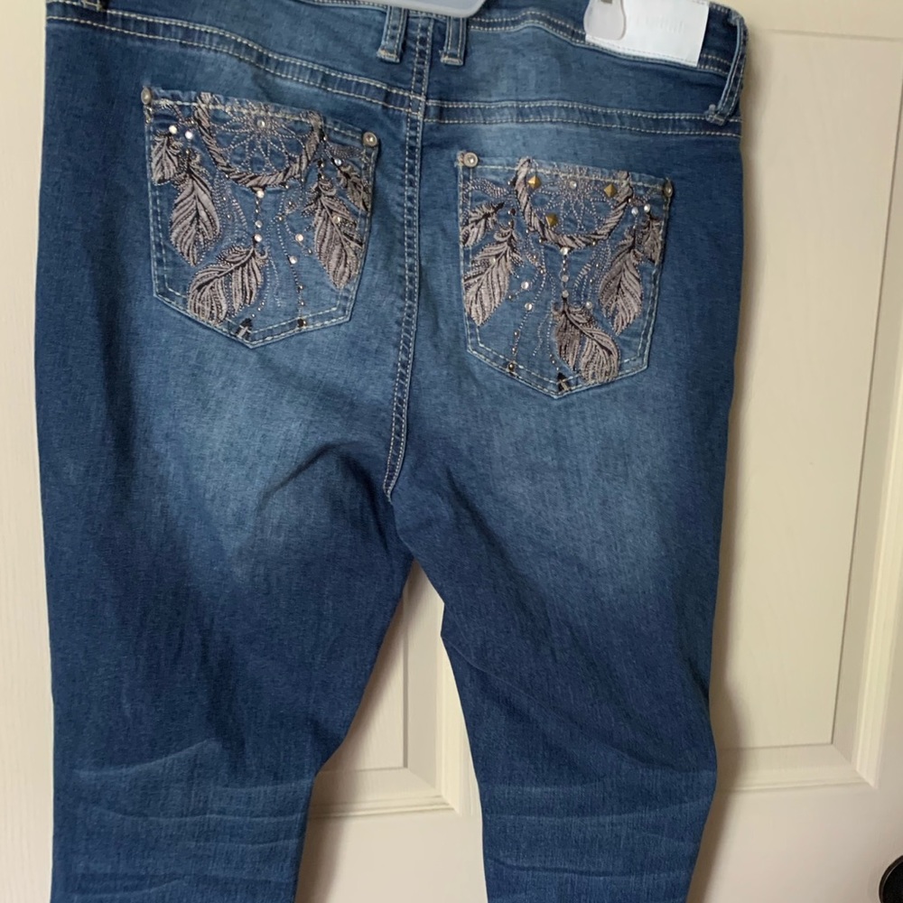 Unique Jeans
